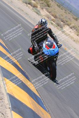media/Sep-25-2023-Moto Forza (Mon) [[81ffa65e0a]]/B-C Group/Session 3 (Turn 16 Inside)/